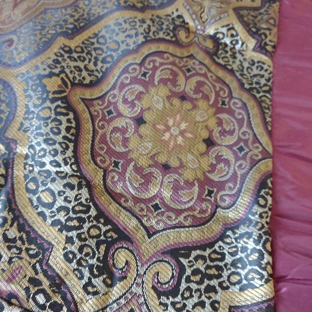 4 items Set embroidery leopard burgundy comforter bedskirt 2 pillow covers